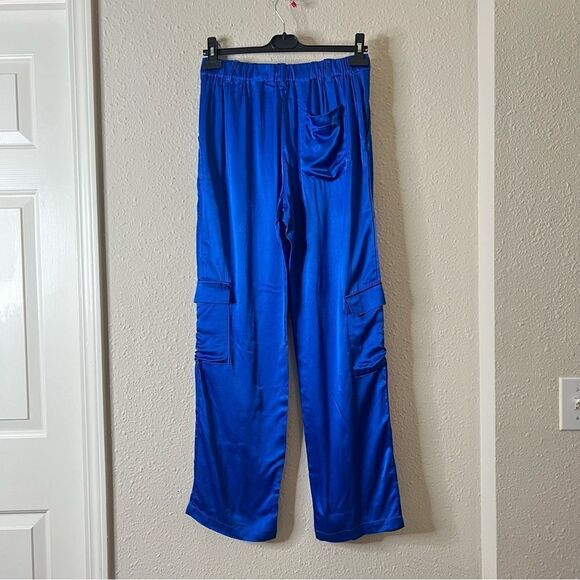 YFB Young Fabulous & Broke Satin Cargo Pants NEW Size Small in Royal Blue - Picture 5 of 8